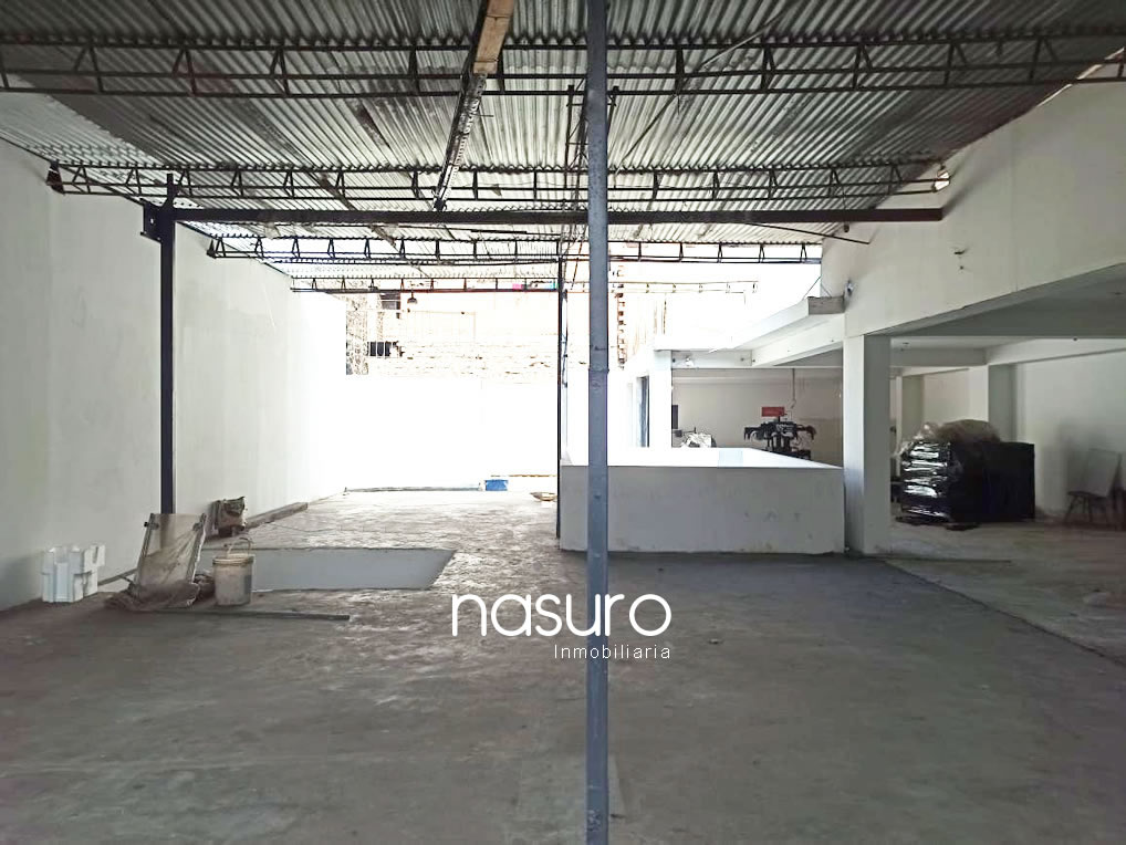 Se vende terreno aires segundo piso muy cerca de Gamarra