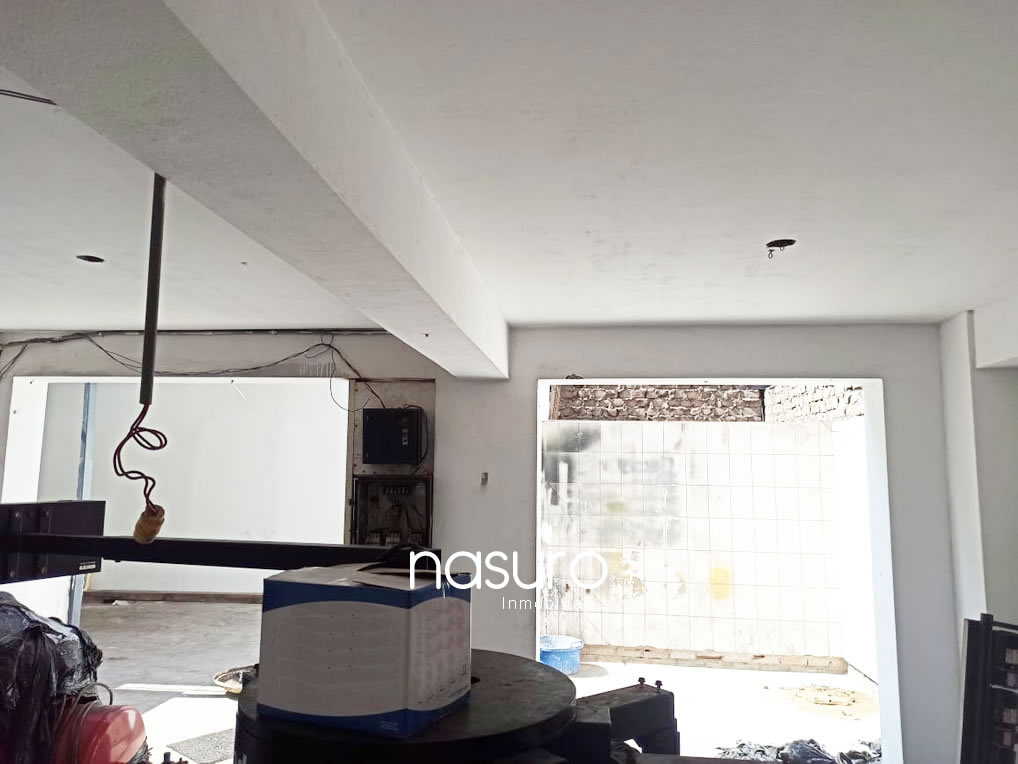 Se vende terreno aires segundo piso muy cerca de Gamarra