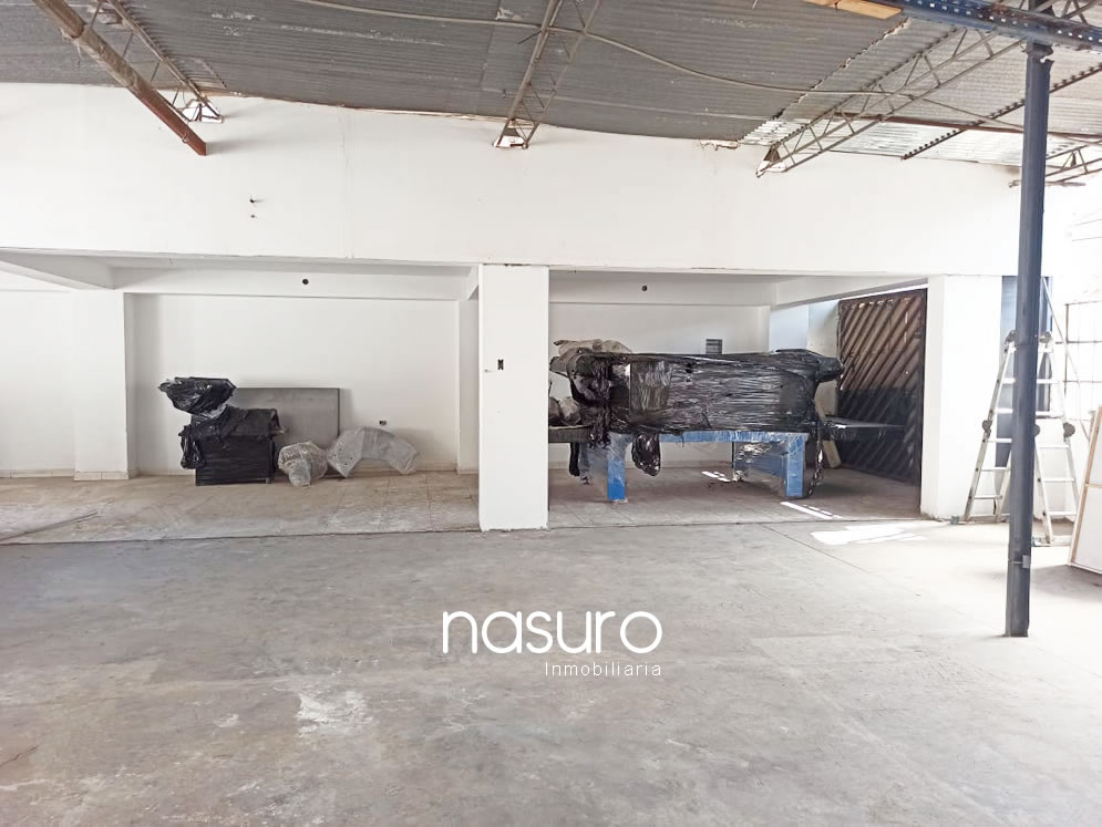 Se vende terreno aires segundo piso muy cerca de Gamarra